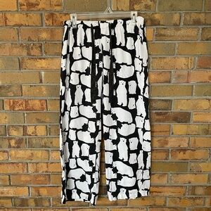 Old Navy Black and White polar Bear Print Pajama Pants